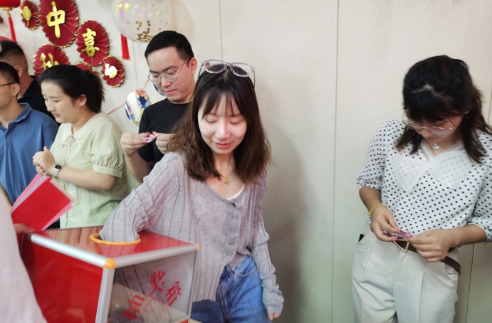 共青團(tuán)南昌市政建設(shè)集團(tuán)有限公司委員會舉辦了“承傳統(tǒng)文化，享團(tuán)圓美滿”中秋主題活動6913.jpg